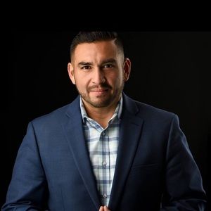 Meet your Posher, Raul